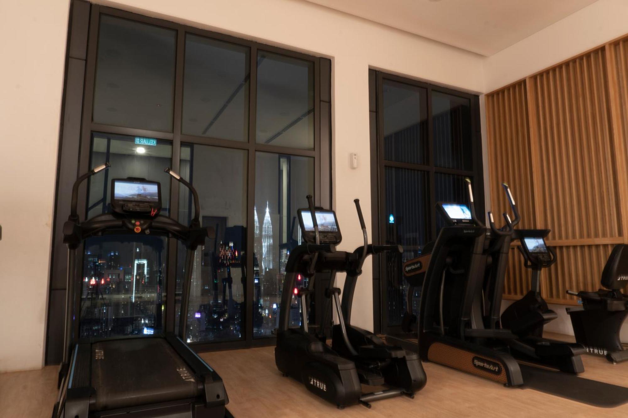 Harmony Luxury Suites At Lucentia Bukit Bintang City Center Kuala Lumpur Bagian luar foto