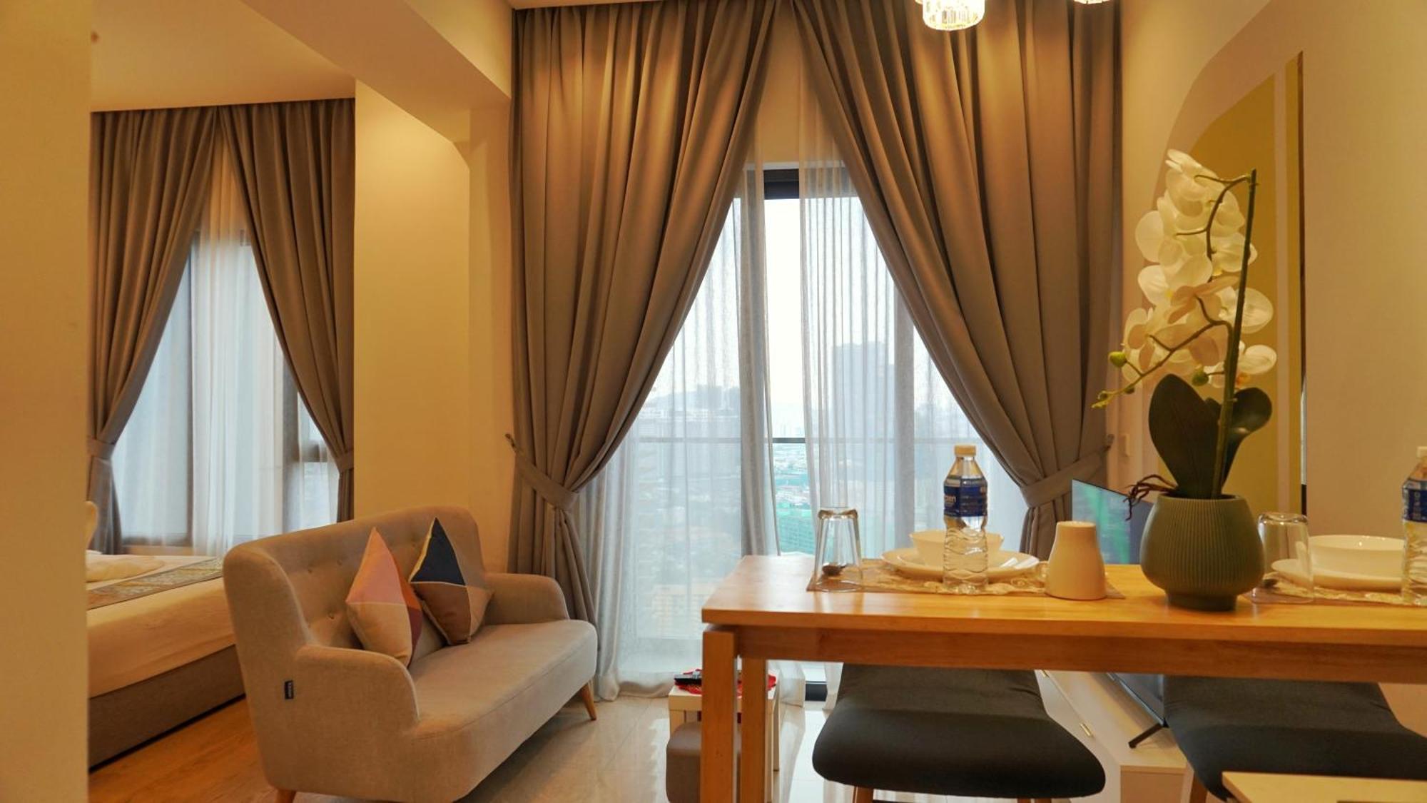 Harmony Luxury Suites At Lucentia Bukit Bintang City Center Kuala Lumpur Bagian luar foto