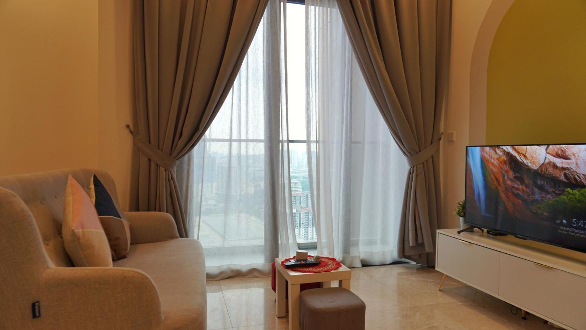 Harmony Luxury Suites At Lucentia Bukit Bintang City Center Kuala Lumpur Bagian luar foto